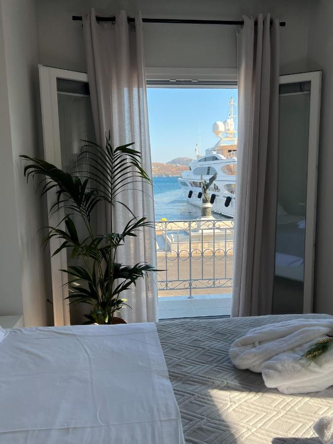 The Nook Suite Ermoupoli Esterno foto