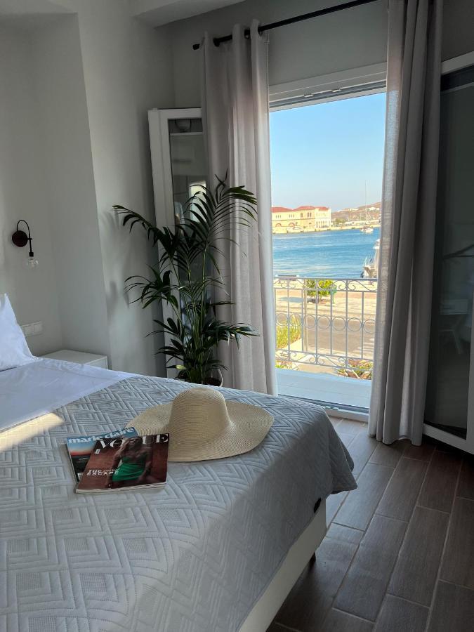 The Nook Suite Ermoupoli Esterno foto